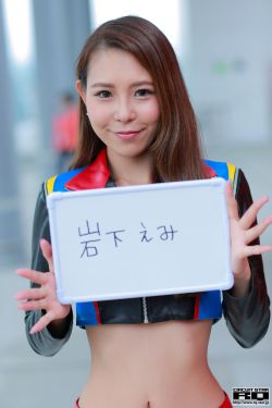裸露双乳挤奶无遮掩裸体私房视频