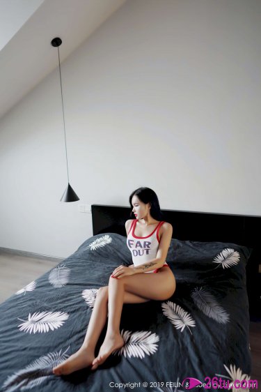 疯狂的背后手机