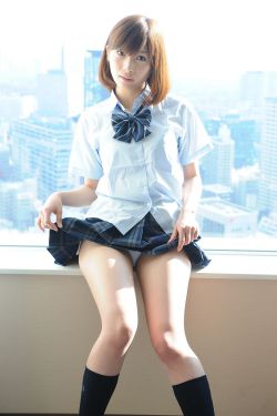 妈妈女儿齐上阵的共做月饼话亲情